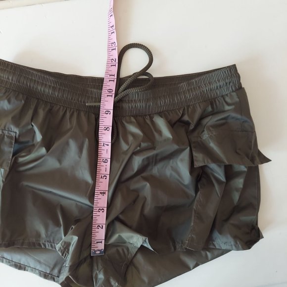 Offline by Aerie activewear shorts nylon green size mediume - Picture 8 of 9